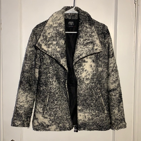 Trendy fall jacket - Picture 1 of 1